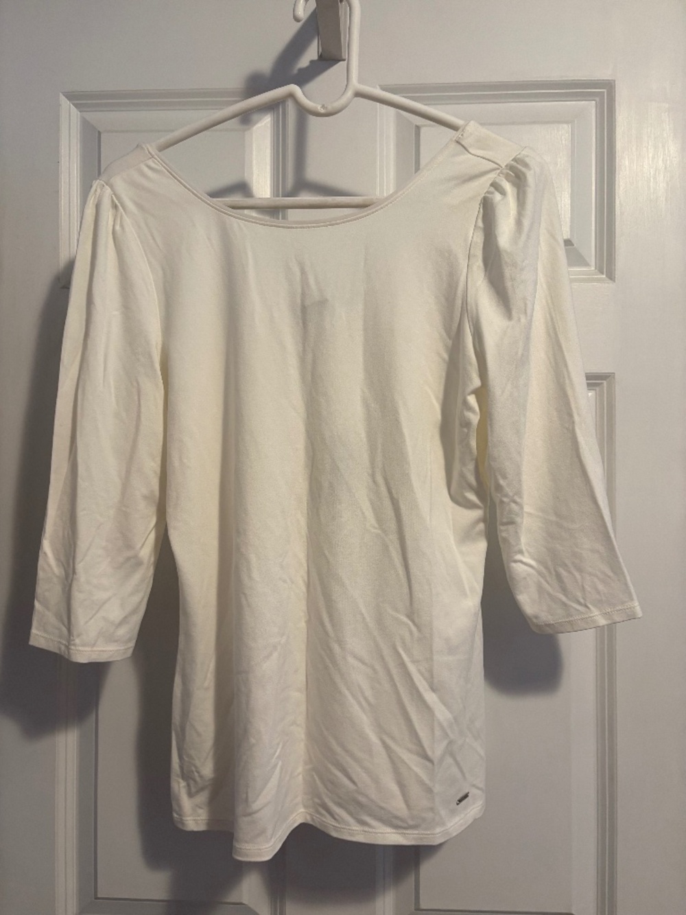 White House Black Market 3/4 sleeve ecru tee